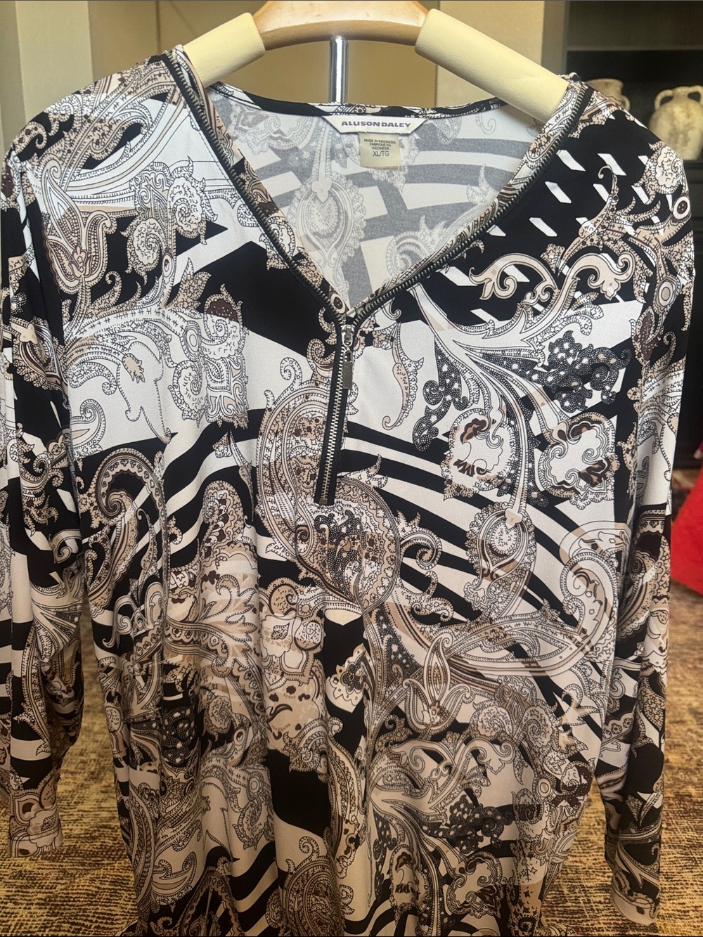 Allison Daley Black and White Paisley Zip-Front Blouse